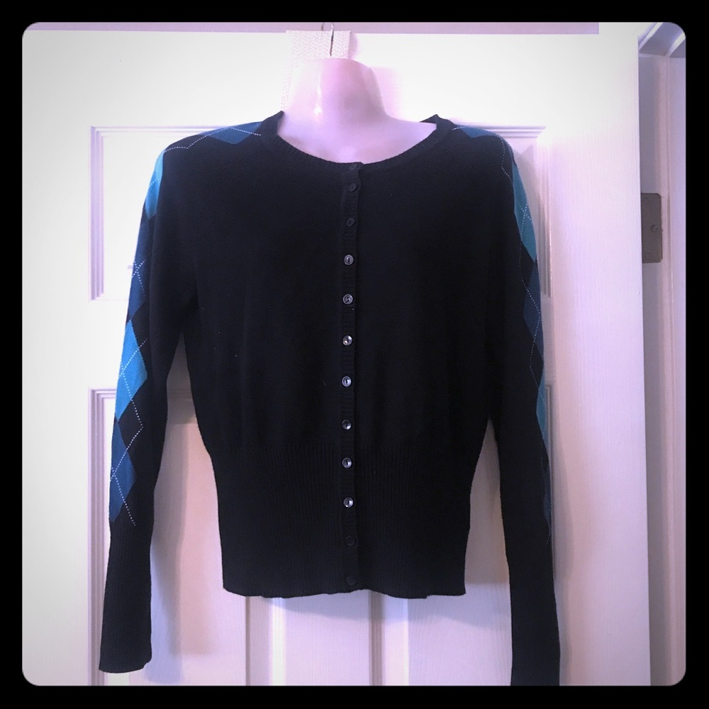 Argyle button up cute sweater